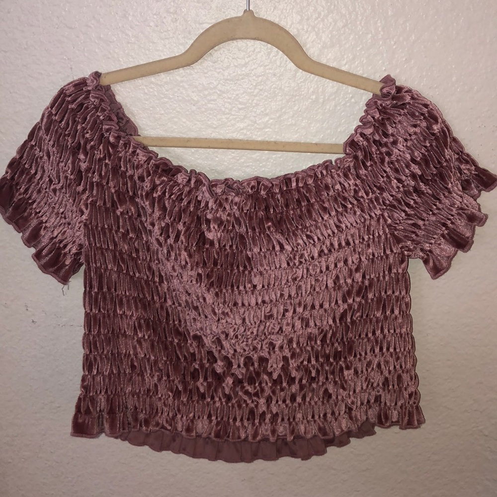 PINK CROP TOP